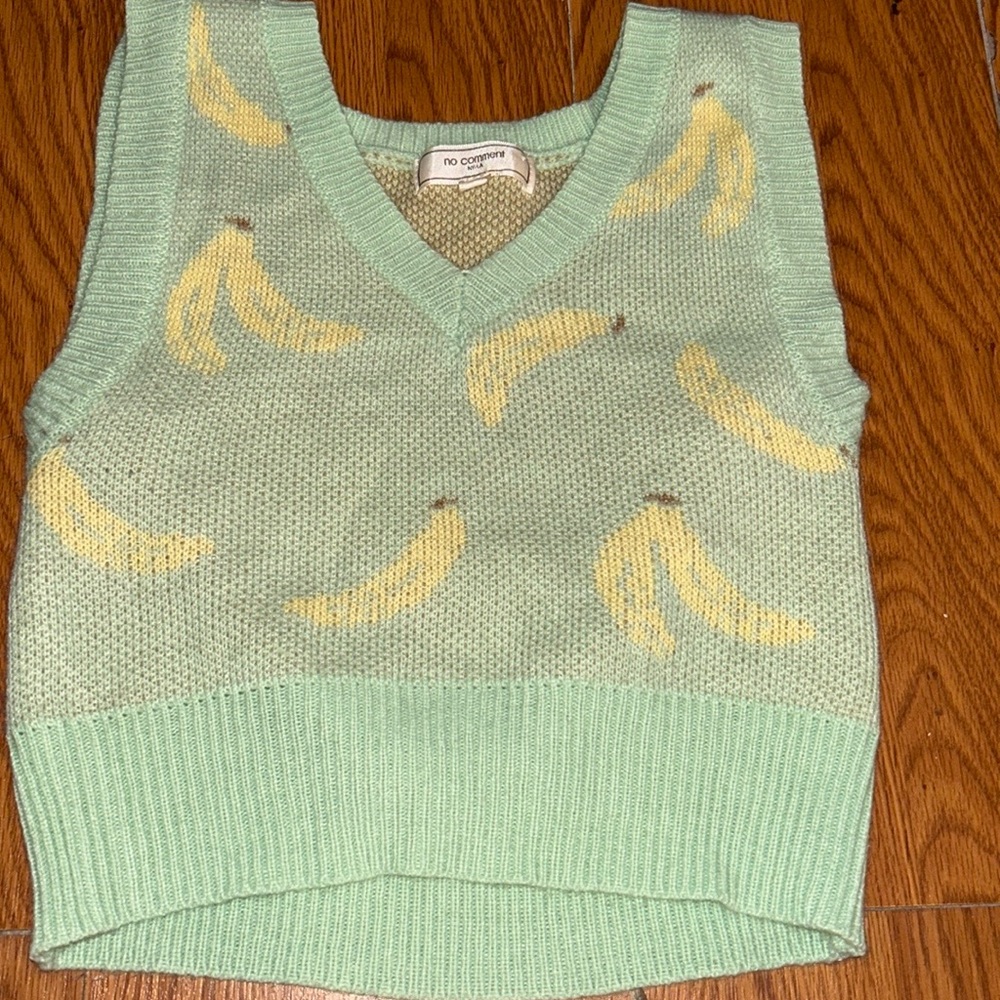 No rips or stains,gently used